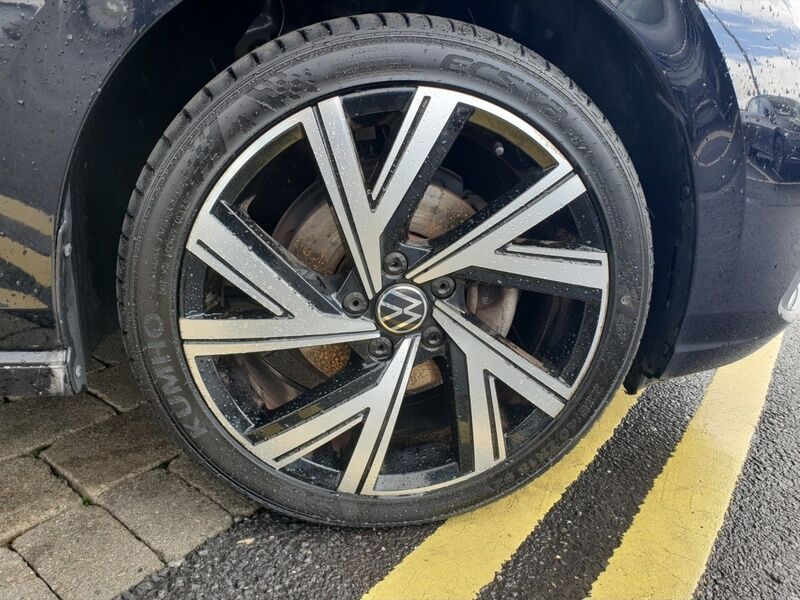 More views of Volkswagen Golf