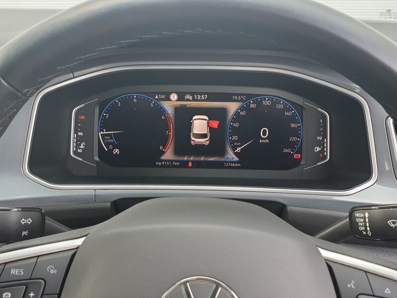 More views of Volkswagen T-Roc