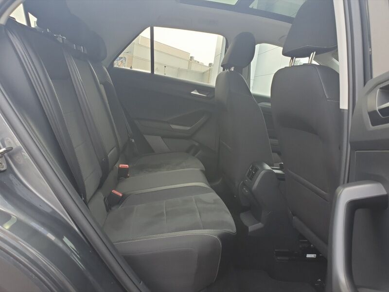More views of Volkswagen T-Roc