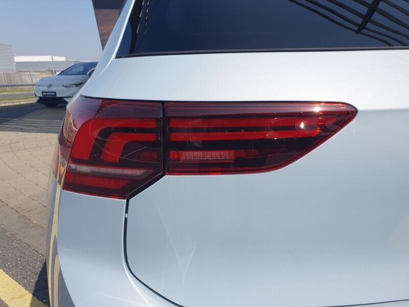 More views of Volkswagen Golf