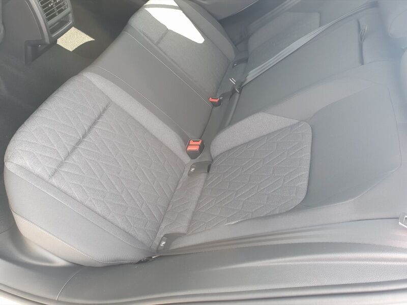 More views of Volkswagen Golf