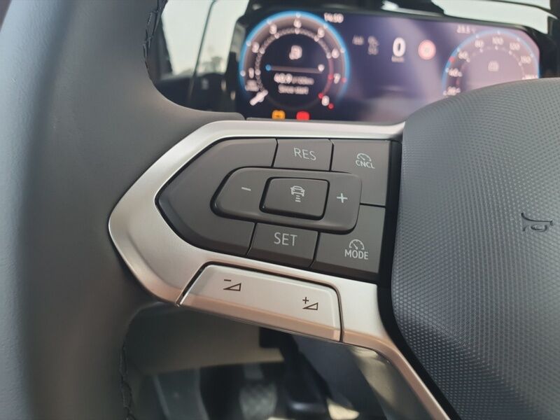 More views of Volkswagen Golf