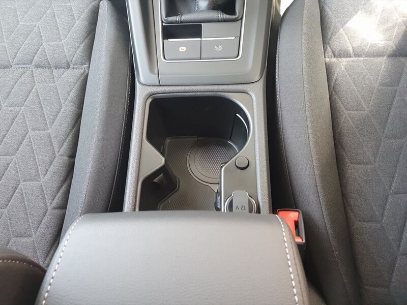 More views of Volkswagen Golf