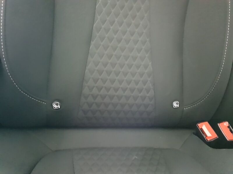 More views of MG MG5