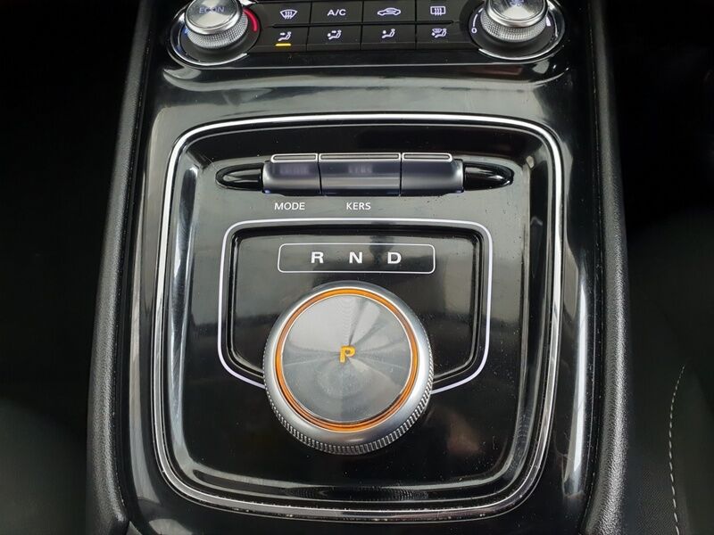 More views of MG MG5