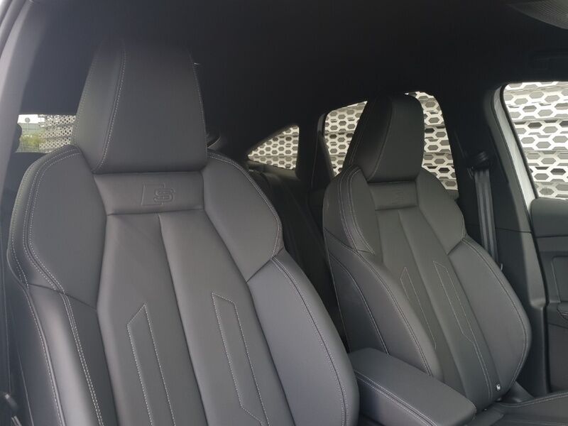 More views of Audi Q4 E-tron