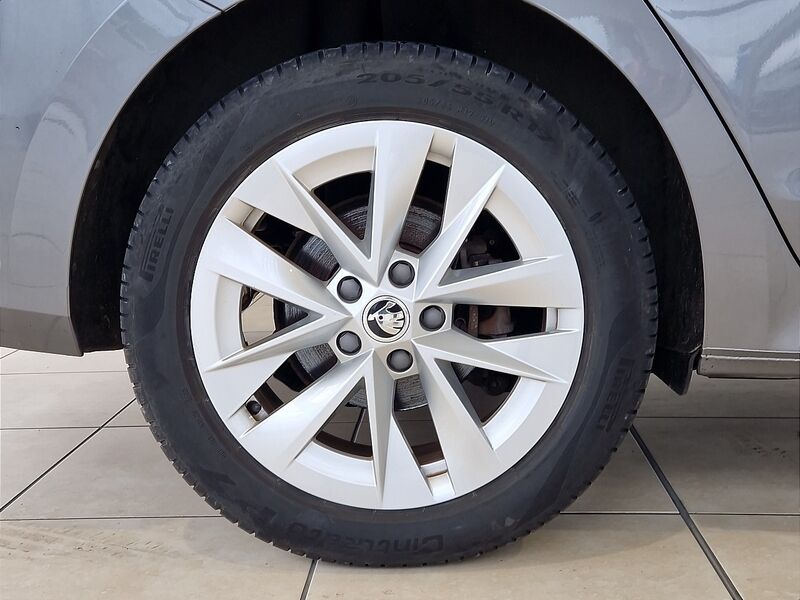 More views of Skoda Octavia