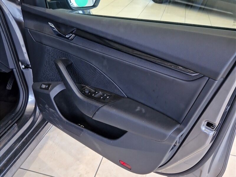 More views of Skoda Octavia