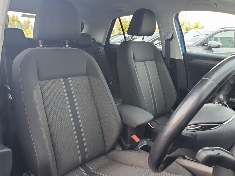 More views of Volkswagen T-Roc