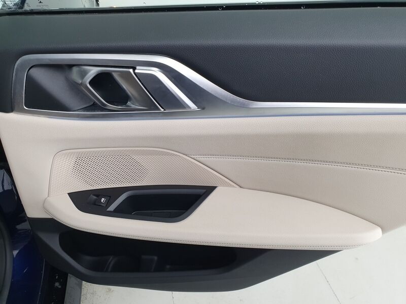 More views of BMW i4