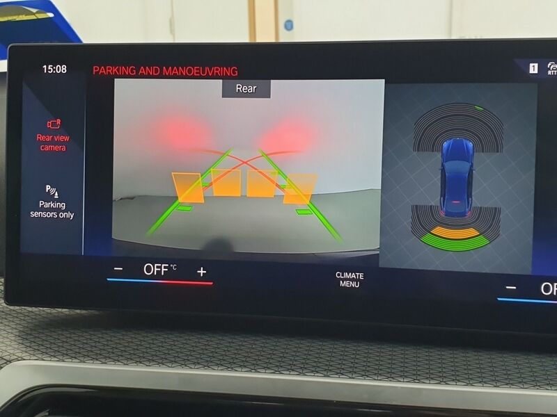 More views of BMW i4