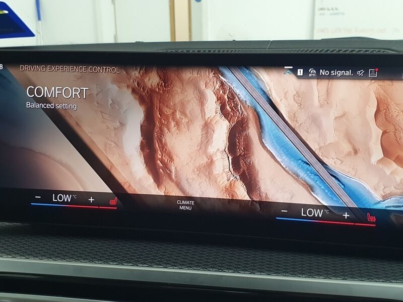 More views of BMW i4