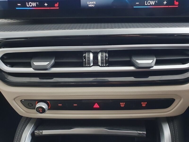 More views of BMW i4