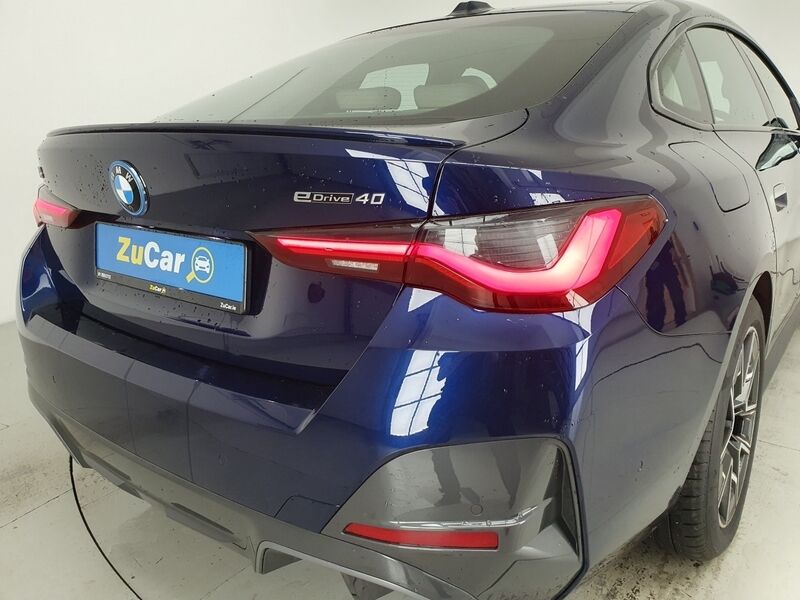 More views of BMW i4