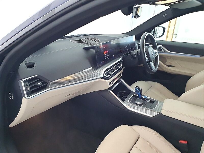 More views of BMW i4