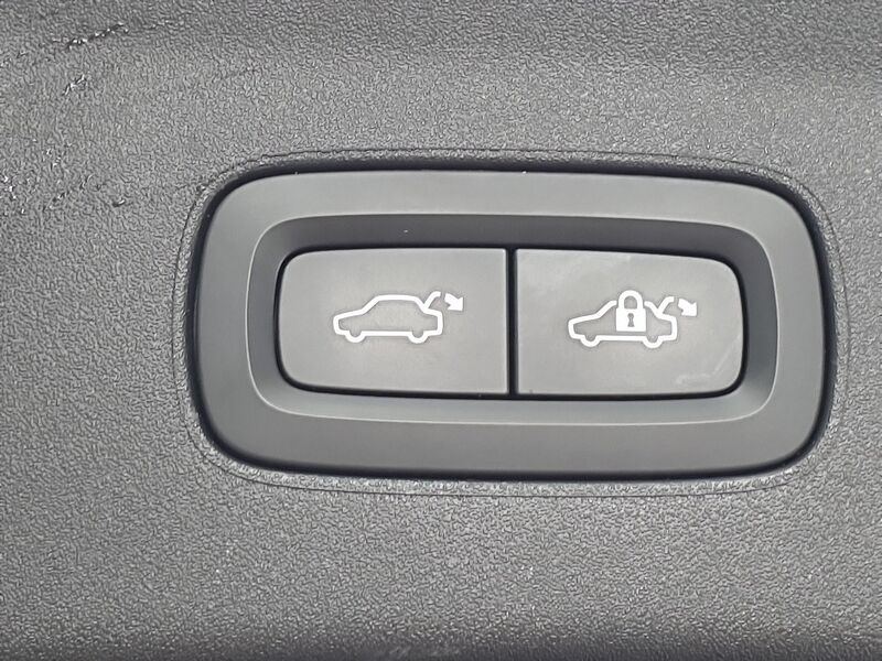 More views of Polestar 2