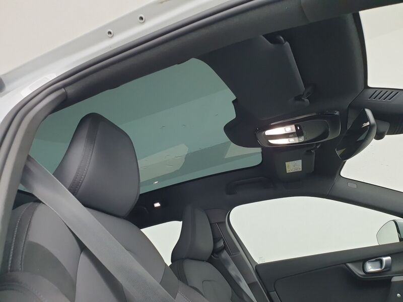 More views of Polestar 2