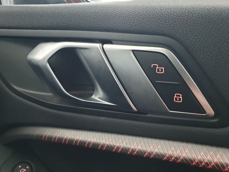 More views of BMW 1 Series