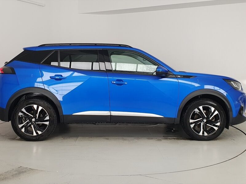 More views of Peugeot 2008