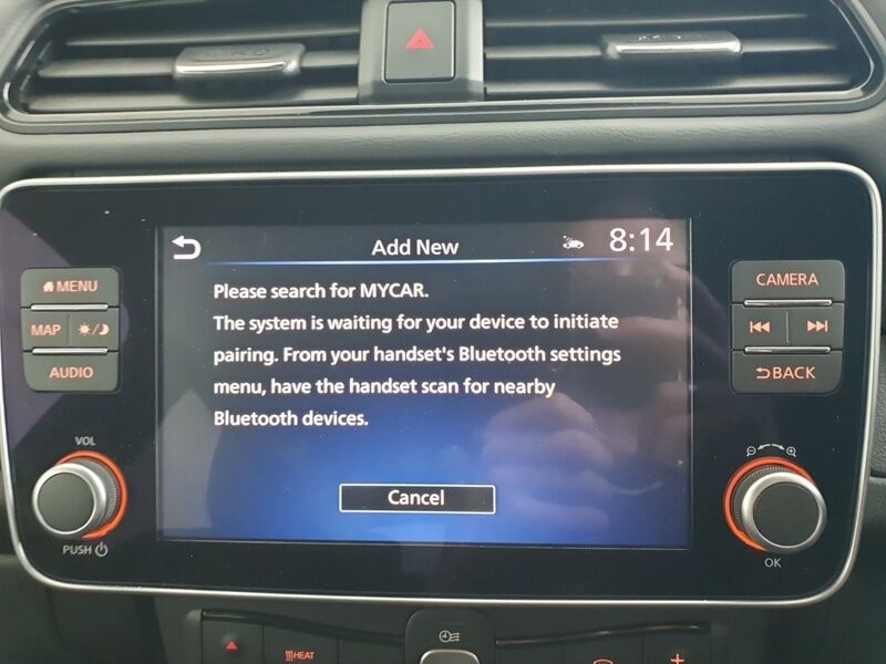 More views of Nissan Leaf