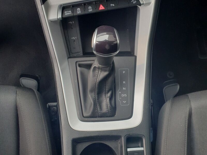 More views of Audi Q3