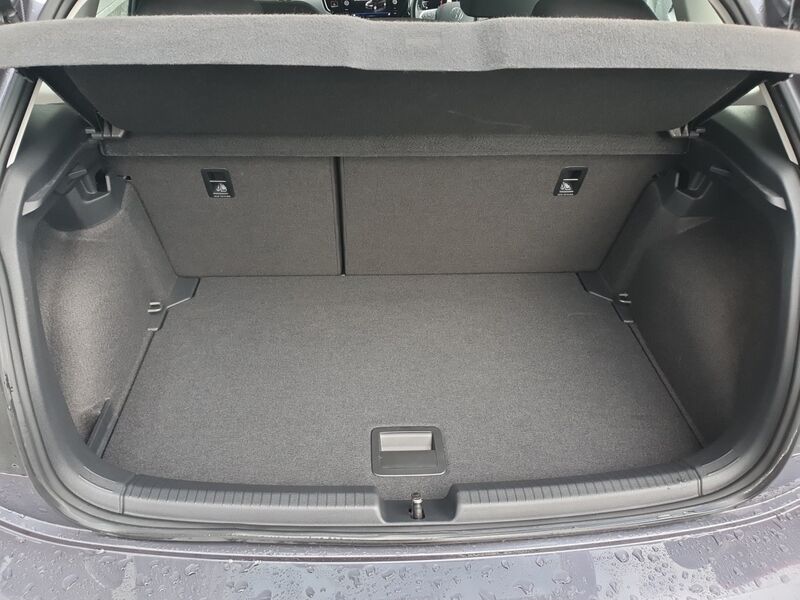 More views of Volkswagen Polo