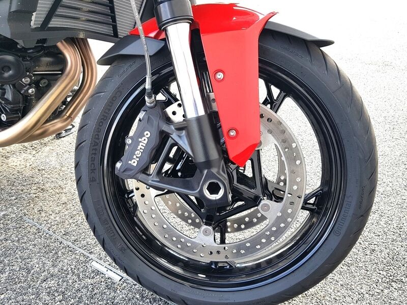 More views of BMW F 900 XR