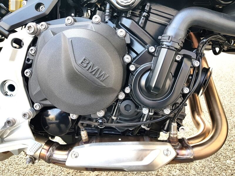 More views of BMW F 900 XR