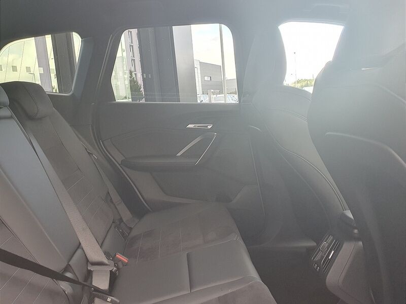 More views of BMW X1