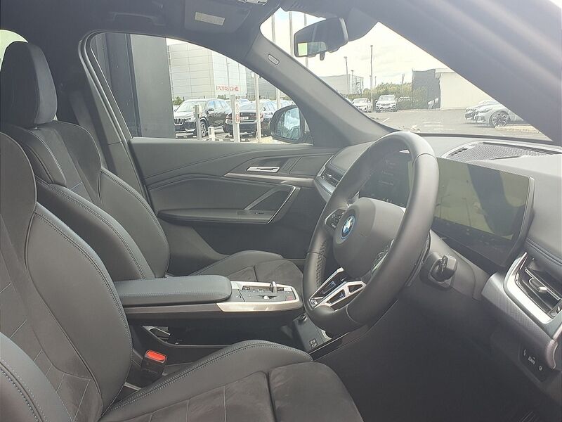 More views of BMW X1