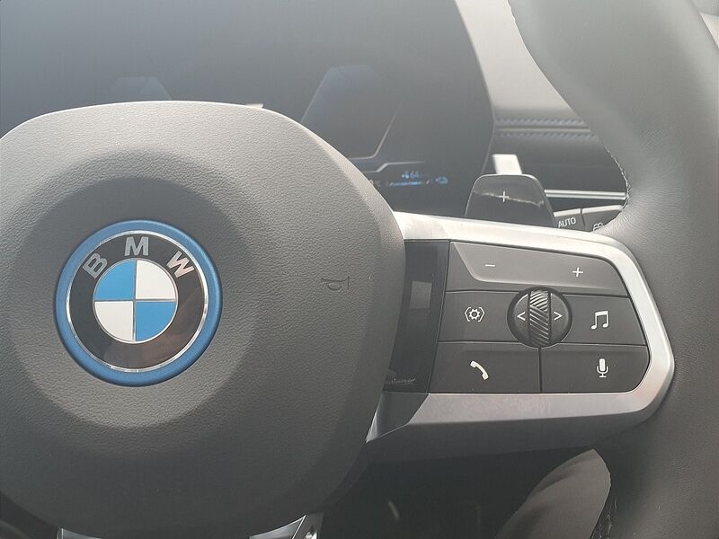 More views of BMW X1