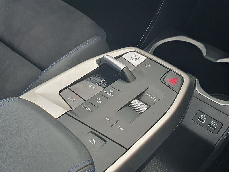 More views of BMW X1