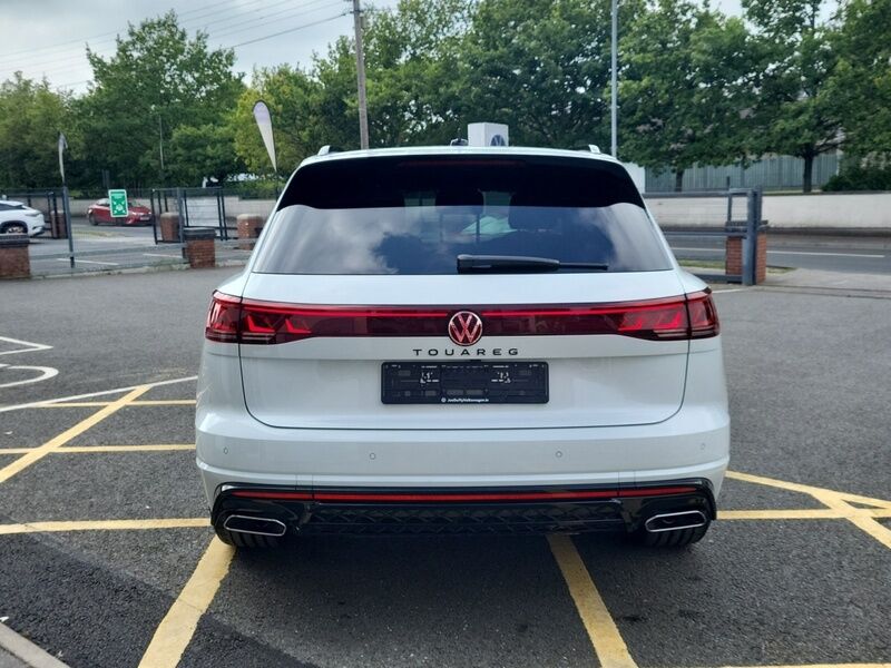 More views of Volkswagen Touareg