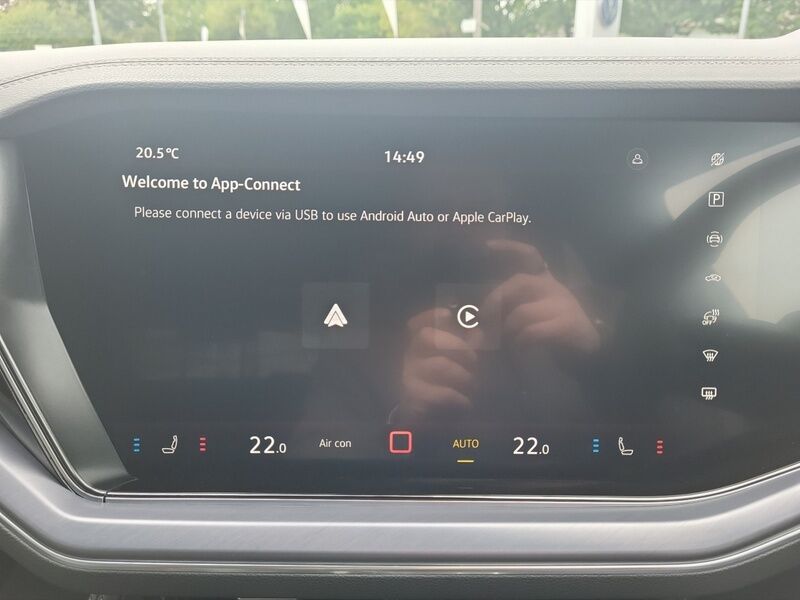 More views of Volkswagen Touareg