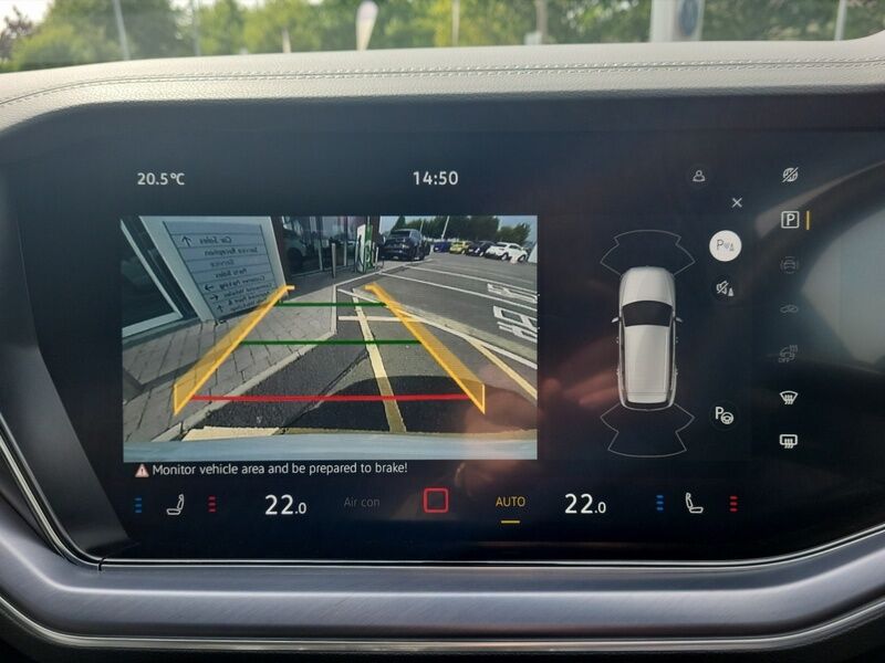 More views of Volkswagen Touareg