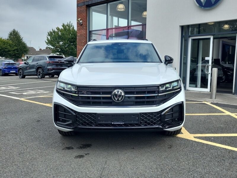 More views of Volkswagen Touareg