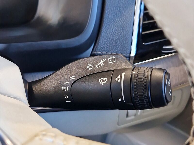 More views of Volvo XC90