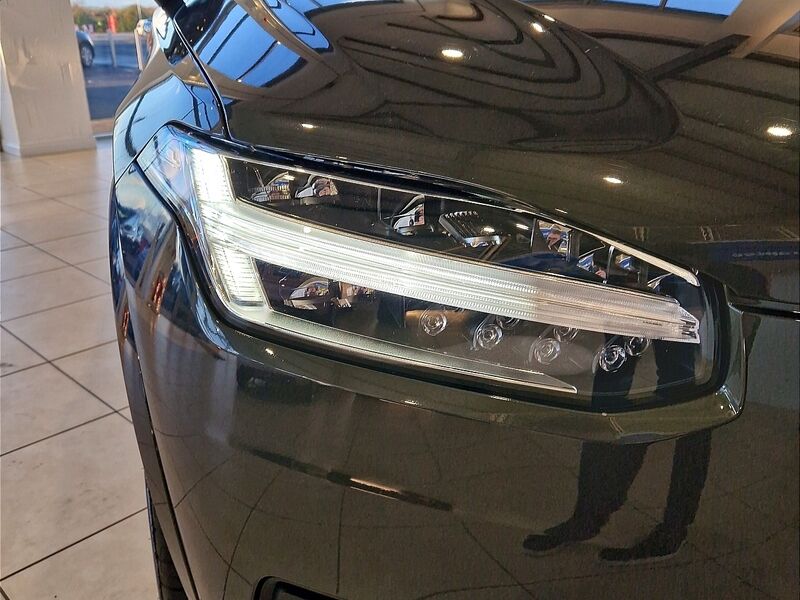 More views of Volvo XC90