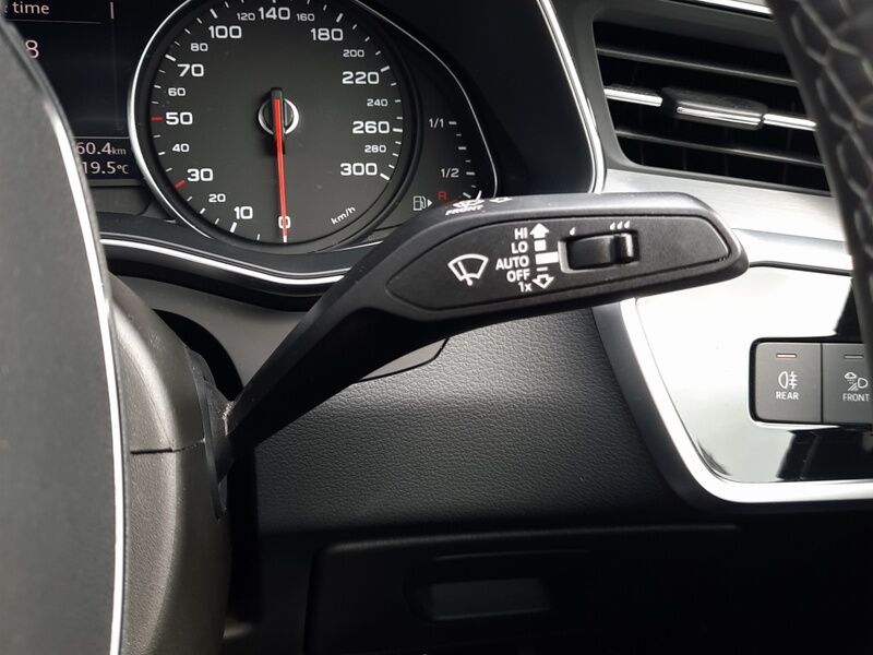 More views of Audi A6
