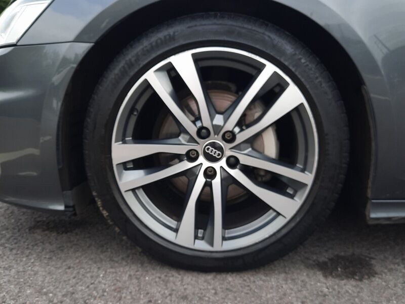 More views of Audi A6