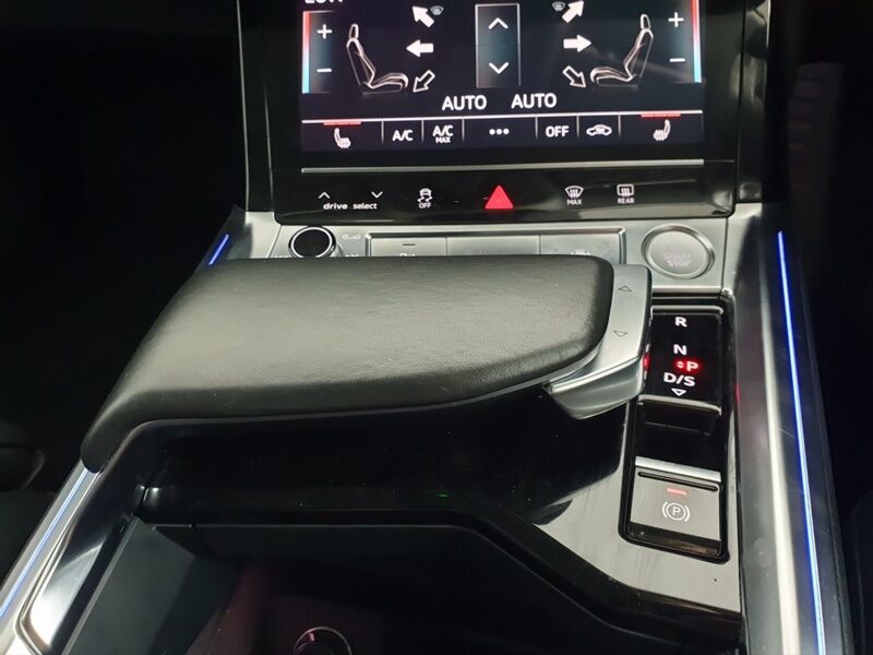 More views of Audi E-Tron