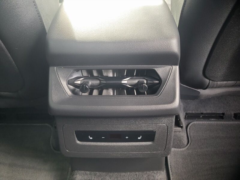 More views of Audi Q6 e-tron