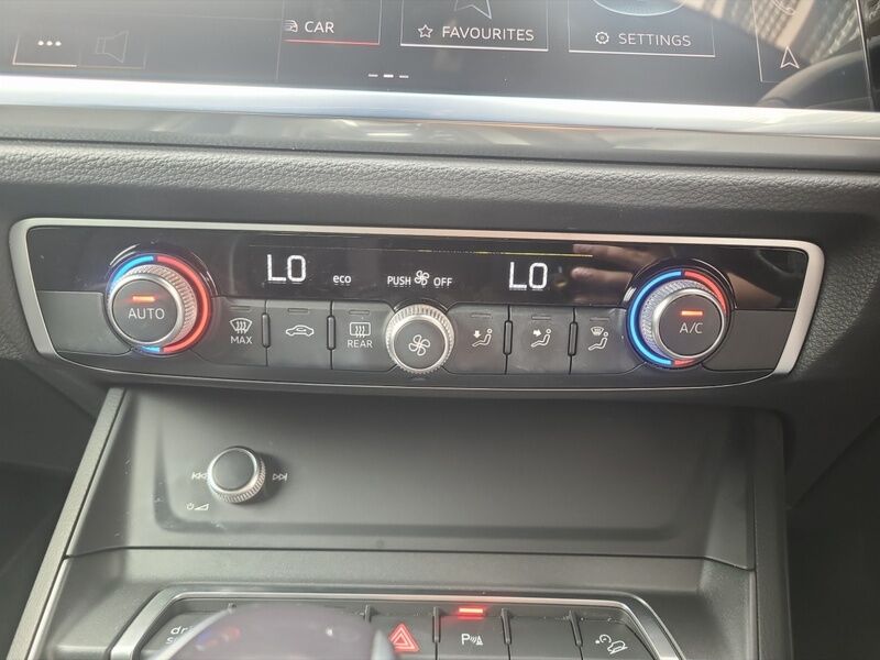 More views of Audi Q3