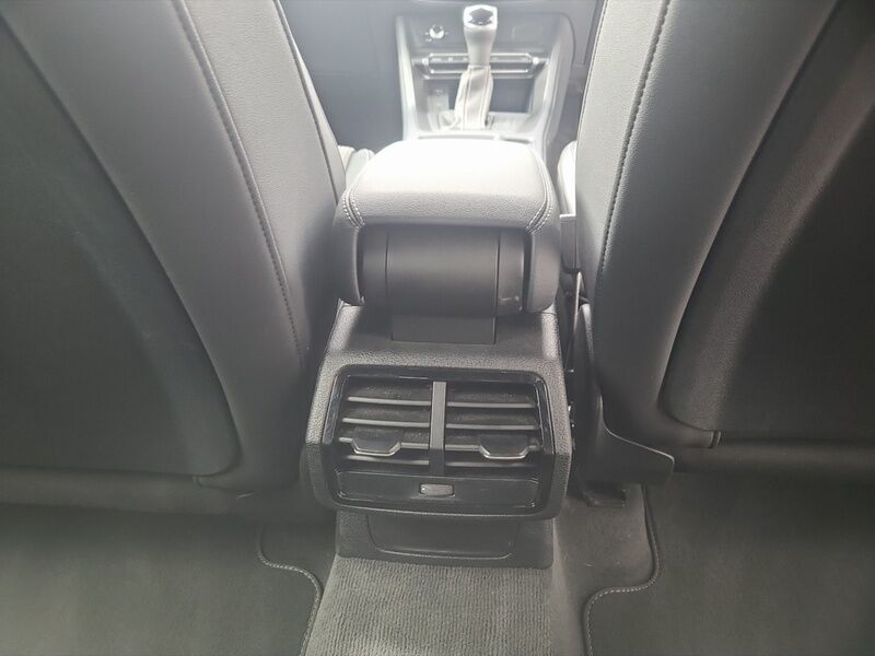 More views of Audi Q3