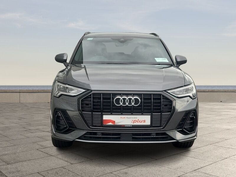 More views of Audi Q3