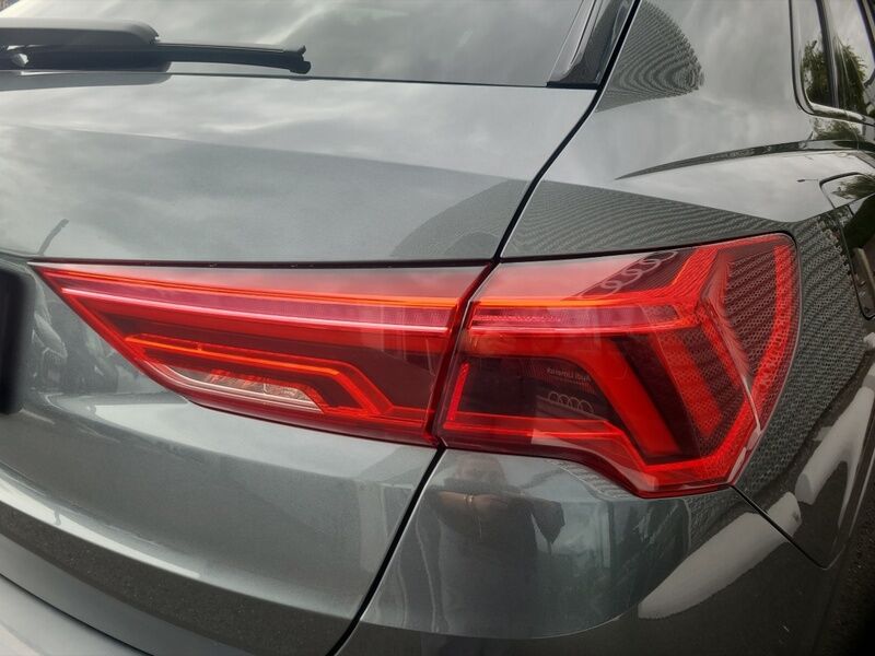 More views of Audi Q3