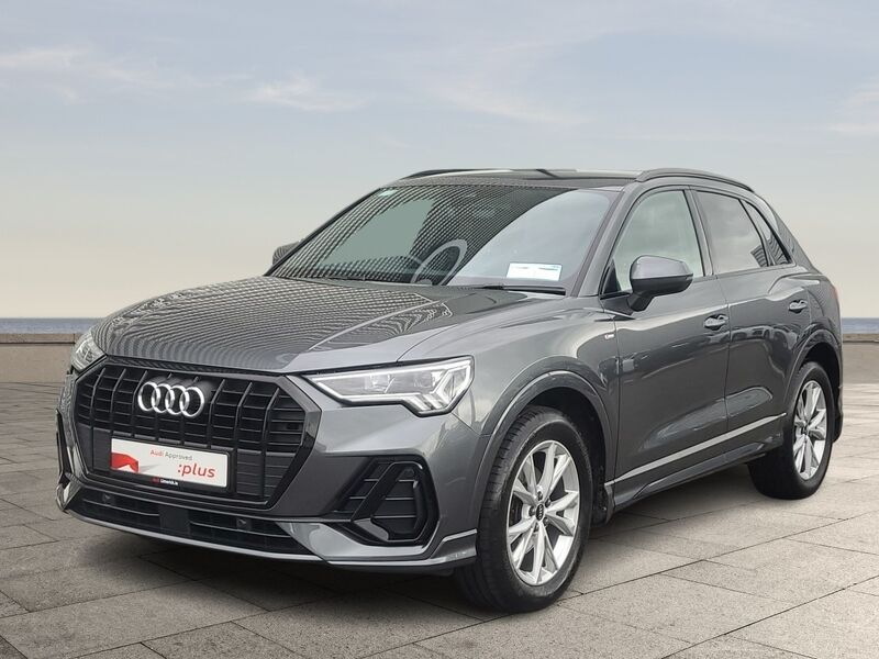 More views of Audi Q3