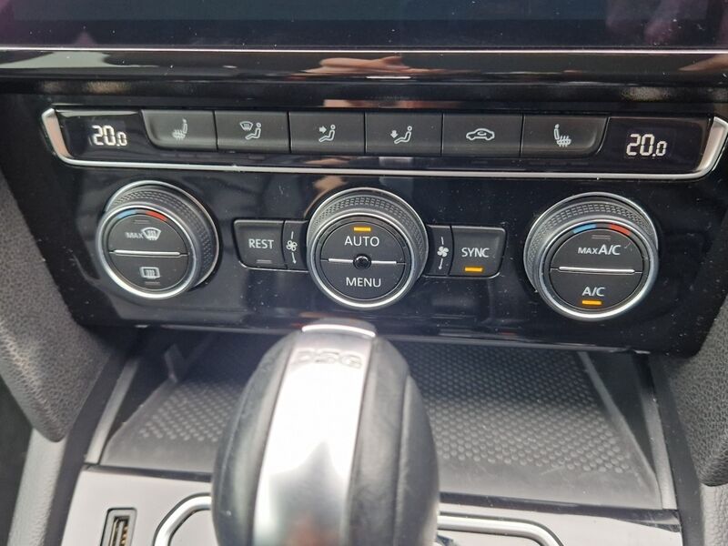 More views of Volkswagen Arteon
