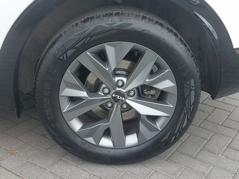 More views of Kia Sportage