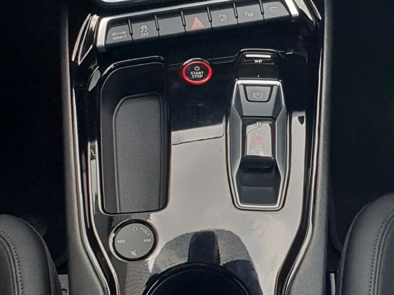 More views of Audi e-tron GT quattro